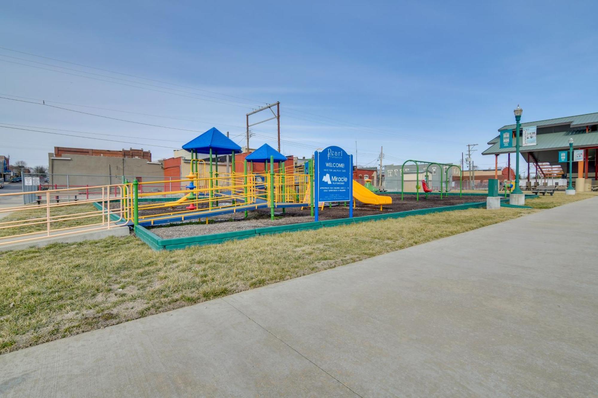 Dtwn Loft In The Heart Of Monett Pets Welcome! Εξωτερικό φωτογραφία