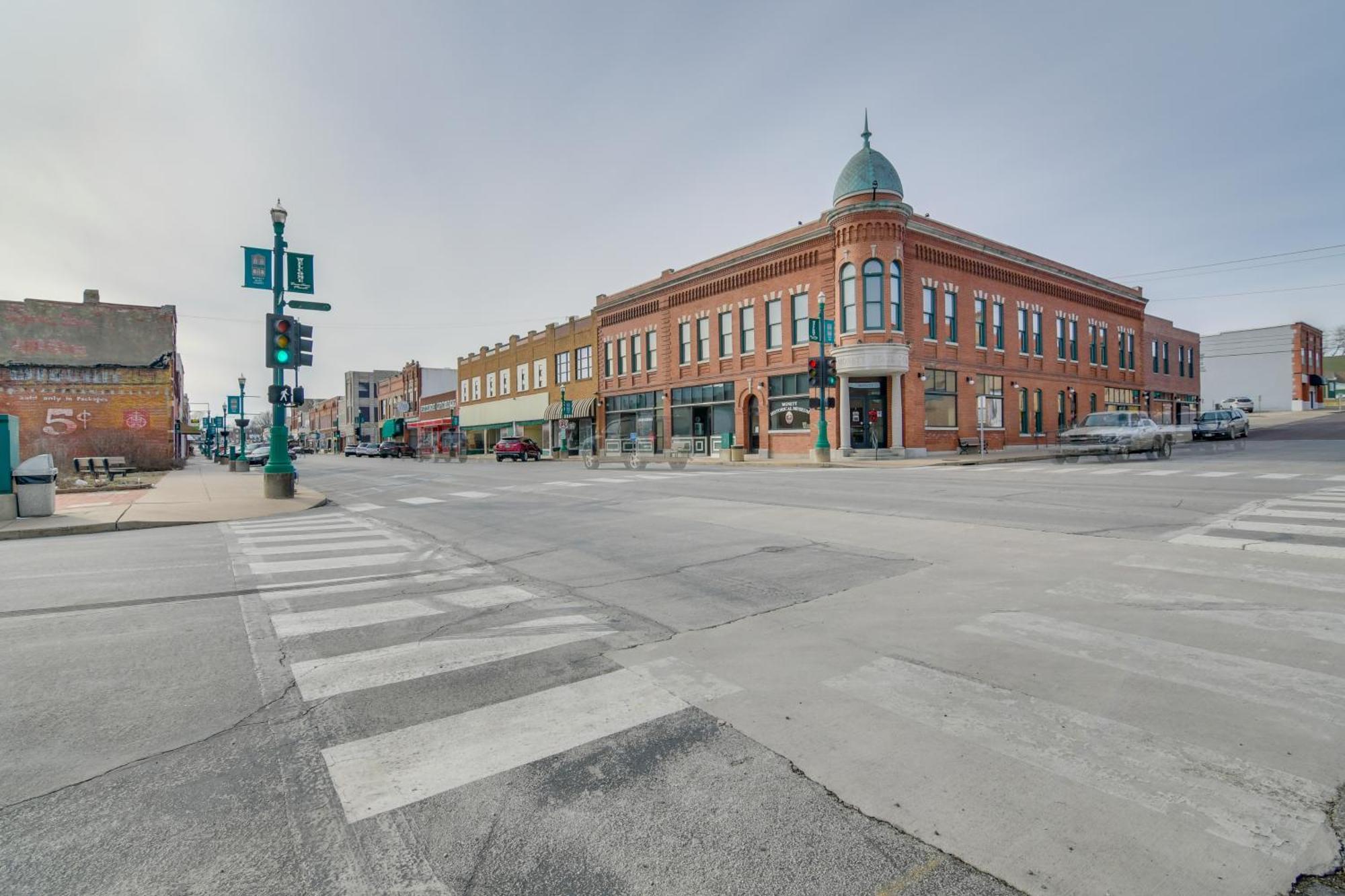 Dtwn Loft In The Heart Of Monett Pets Welcome! Εξωτερικό φωτογραφία