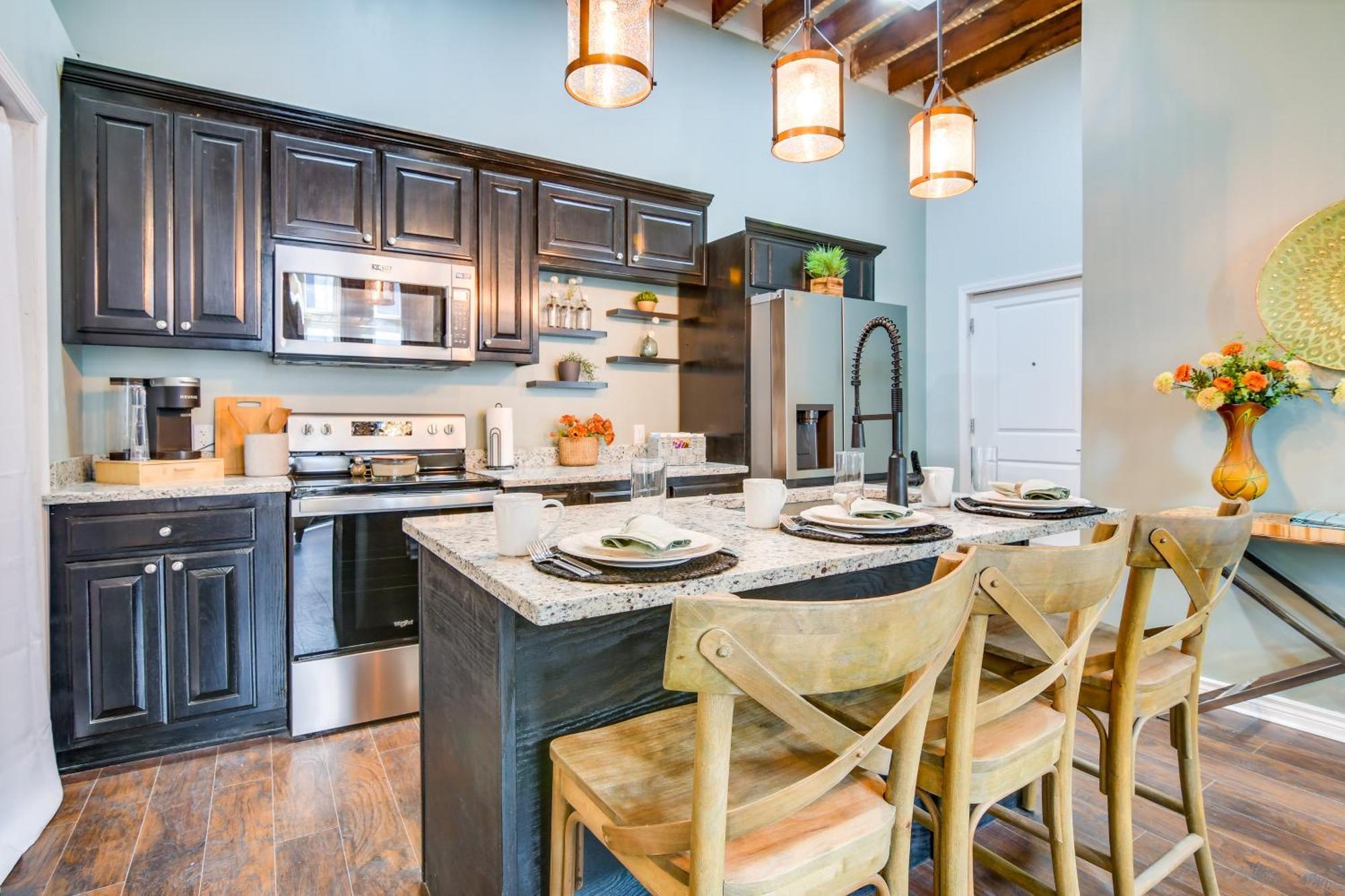 Dtwn Loft In The Heart Of Monett Pets Welcome! Εξωτερικό φωτογραφία